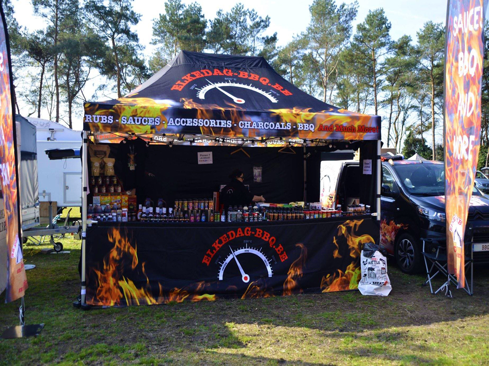 Compleet gepersonaliseerde tent, inclusief halve zijwand voor Elke Dag Bbq