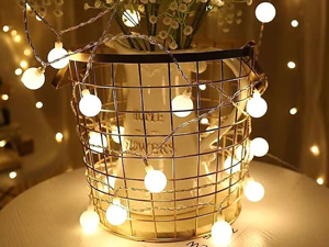 Uitbreidbare lichtketting met 100 LED-lampjes