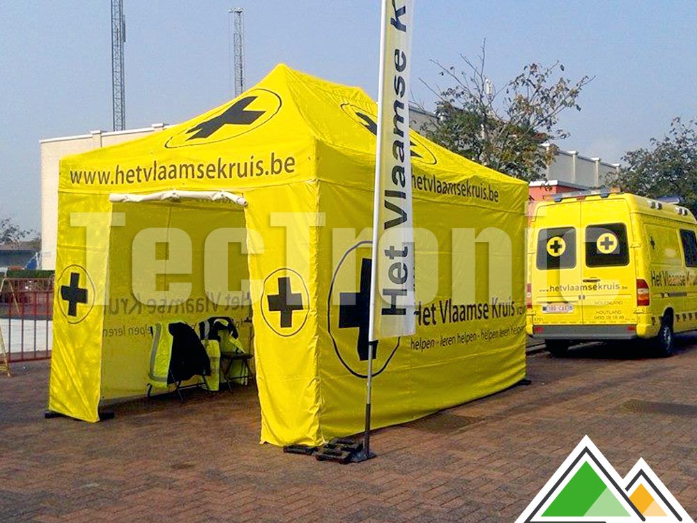 Full colour bedrukking van een vouwtent 3x4,5 voor het Vlaamse Kruis vzw