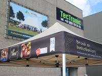 Vouwtent 3x3 met gepersonaliseerde banner (4 zijden) voor bakker Kris uit Emelgem