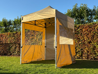 Vouwtent Solid 40 van 2x2 meter, hier met 3 zijwanden