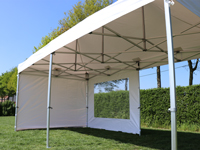 PVC vouwtent 3x6 met 1 blinde zijwand en 1 zijwand met raam